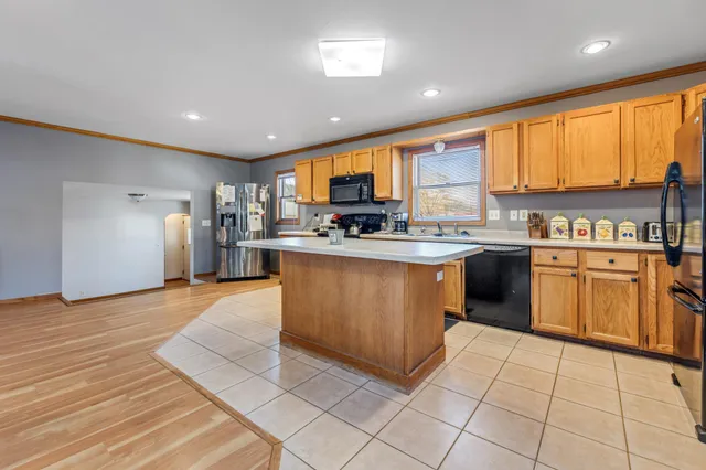 $269,900 | 616 East Sarnia Street, Winona, MN 55987