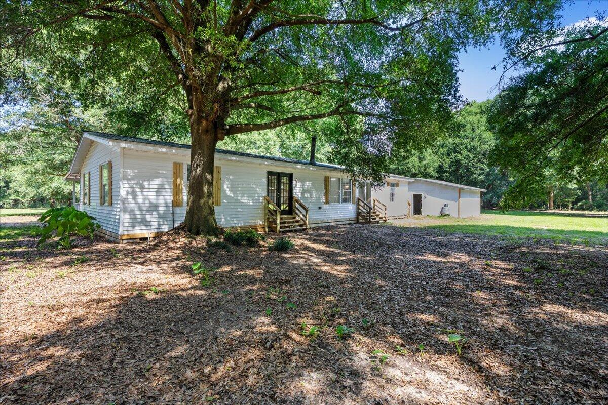 12400 Wildlife Road Holt, FL 32564 - Photo 8 of 62