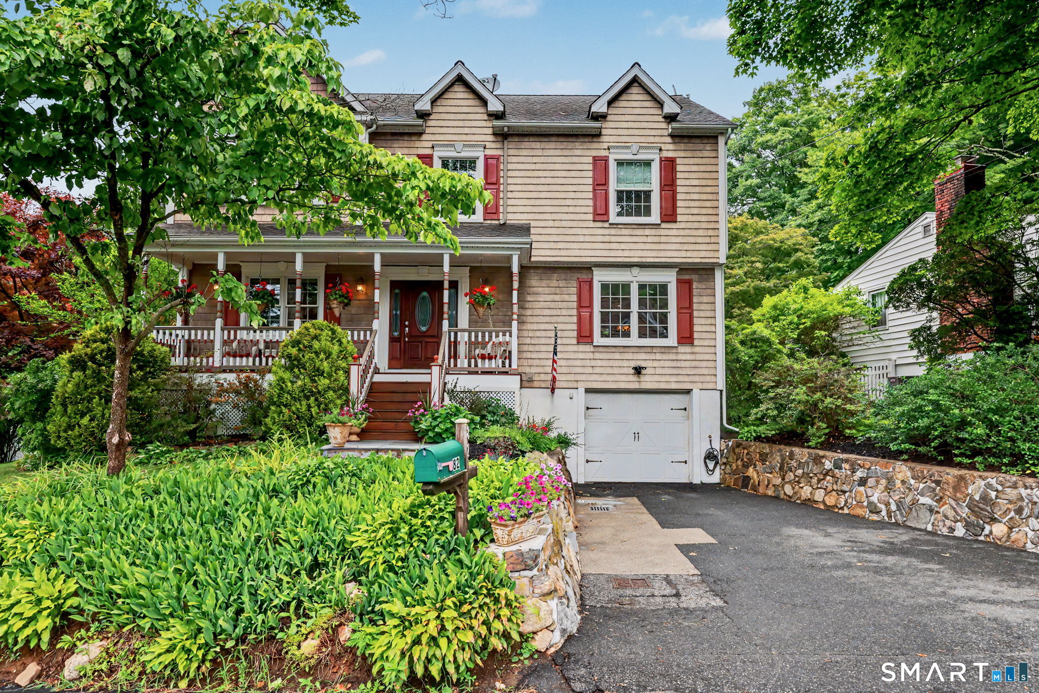 82 Ramapoo Road Ridgefield, CT 06877 - Photo 3 of 39