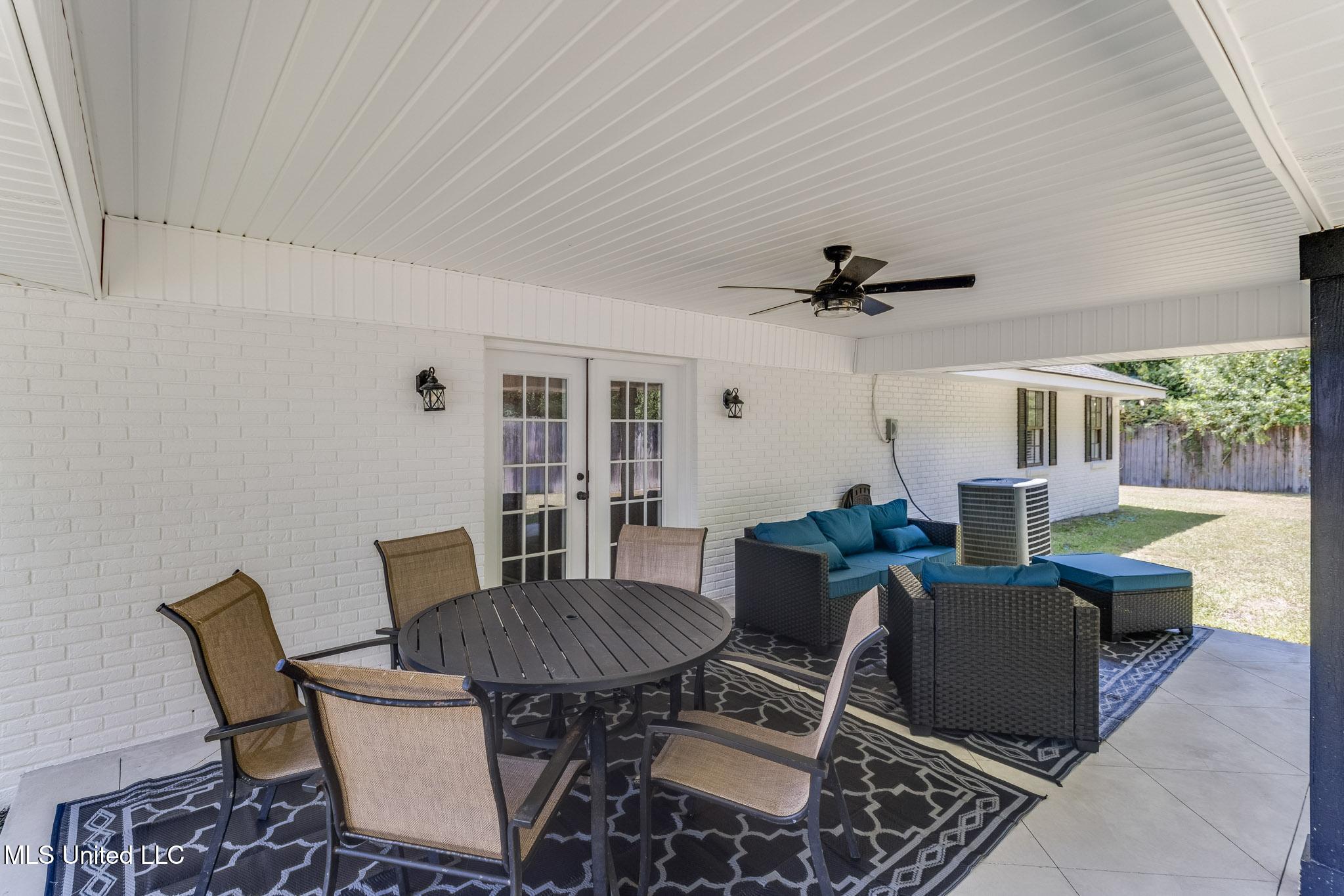 106 Piney Ridge Road Waveland, MS 39576 - Photo 5 of 25 IMG_5696