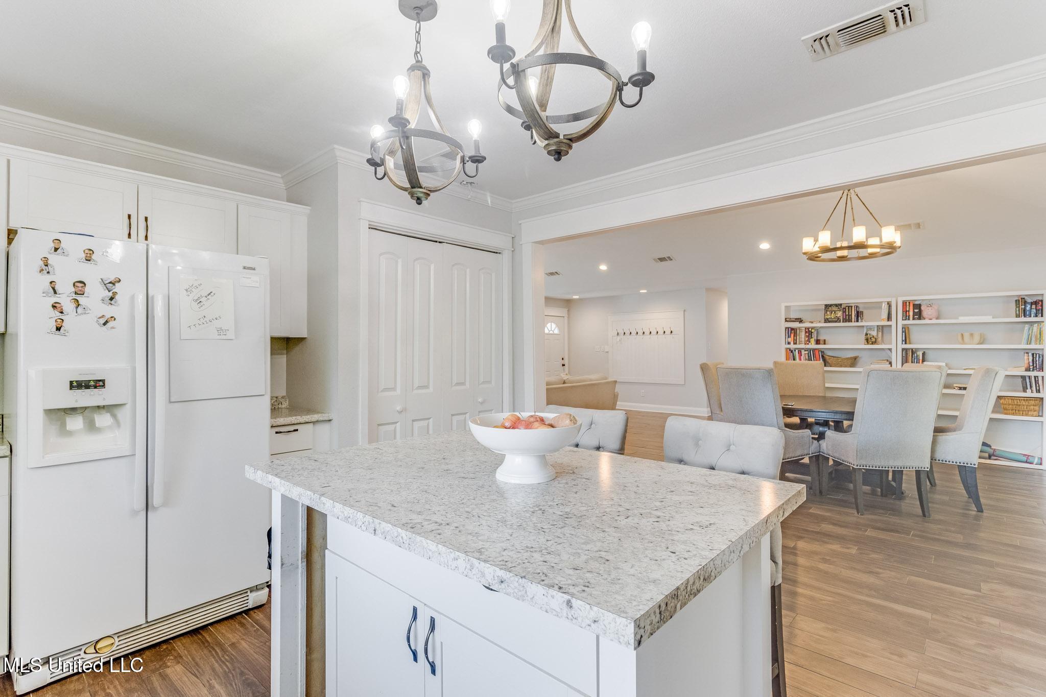 106 Piney Ridge Road Waveland, MS 39576 - Photo 10 of 25 IMG_5711