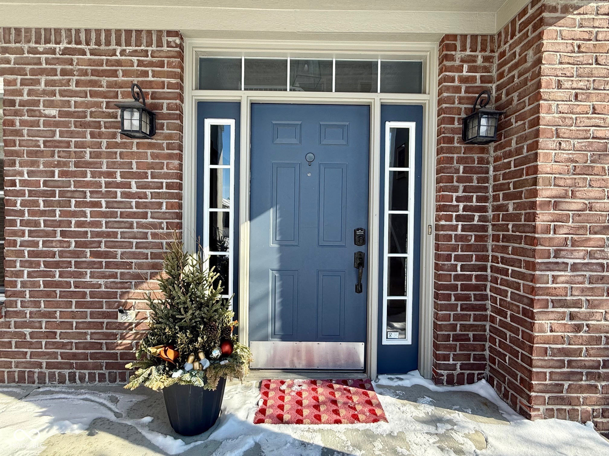 12351 Cobblestone Drive Fishers, IN 46037 - Photo 3 of 58