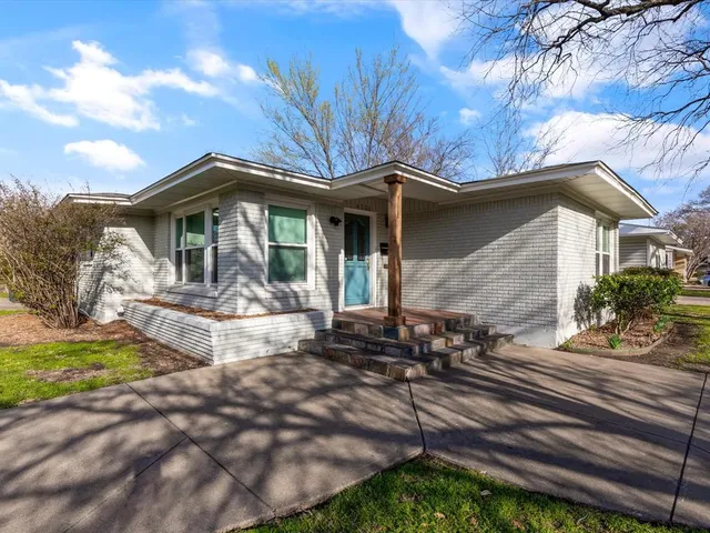 $499,900 | 4201 Anita Avenue, Fort Worth, TX 76109