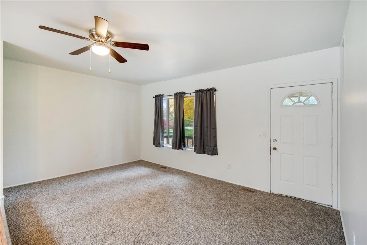 12391 North Genesee Road Clio, MI 48420 - Photo 12 of 23