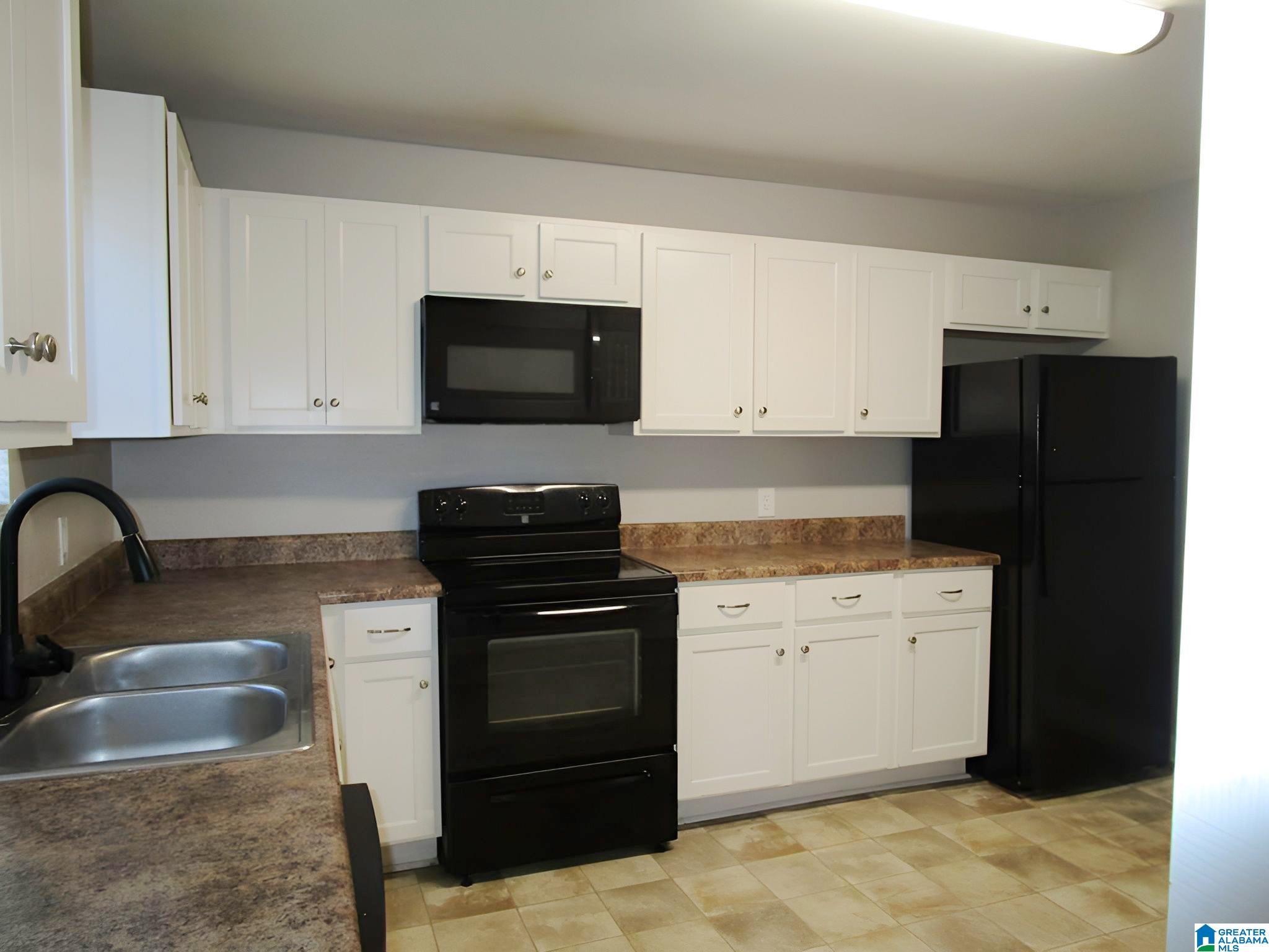 1349 Kerr Road Moody, AL 35004 - Photo 7 of 23