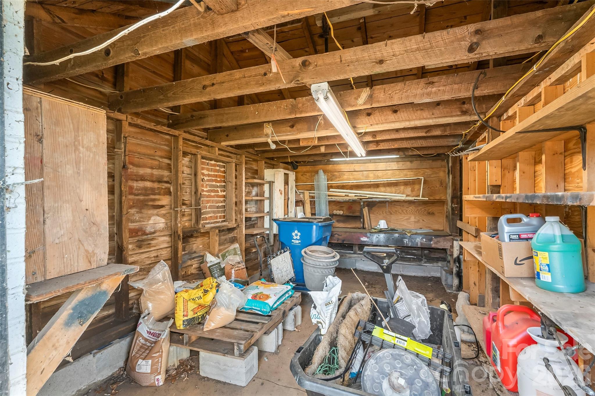 4267 County Home Road Conover, NC 28613 - Photo 28 of 41