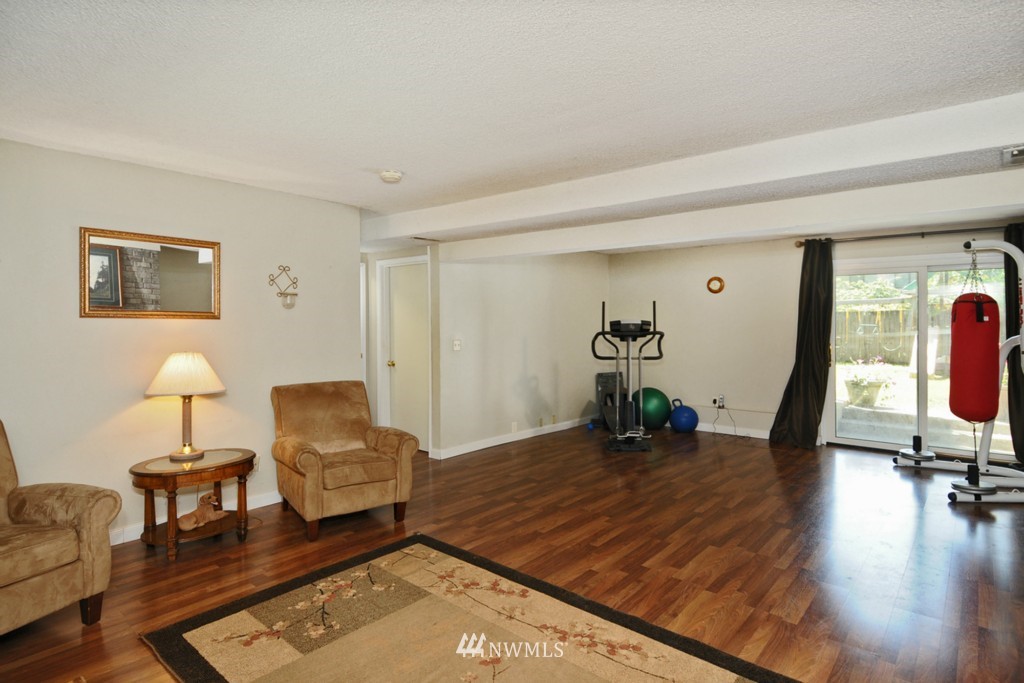 2722 166th Street Southeast Bothell, WA 98012 - Photo 15 of 18