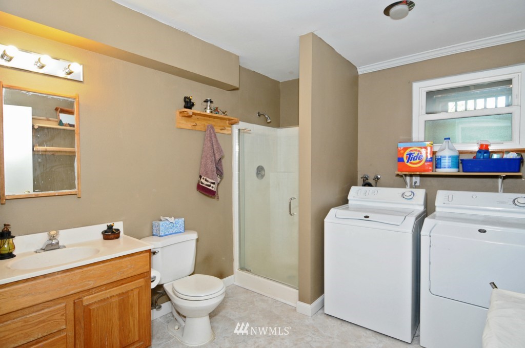 2722 166th Street Southeast Bothell, WA 98012 - Photo 16 of 18