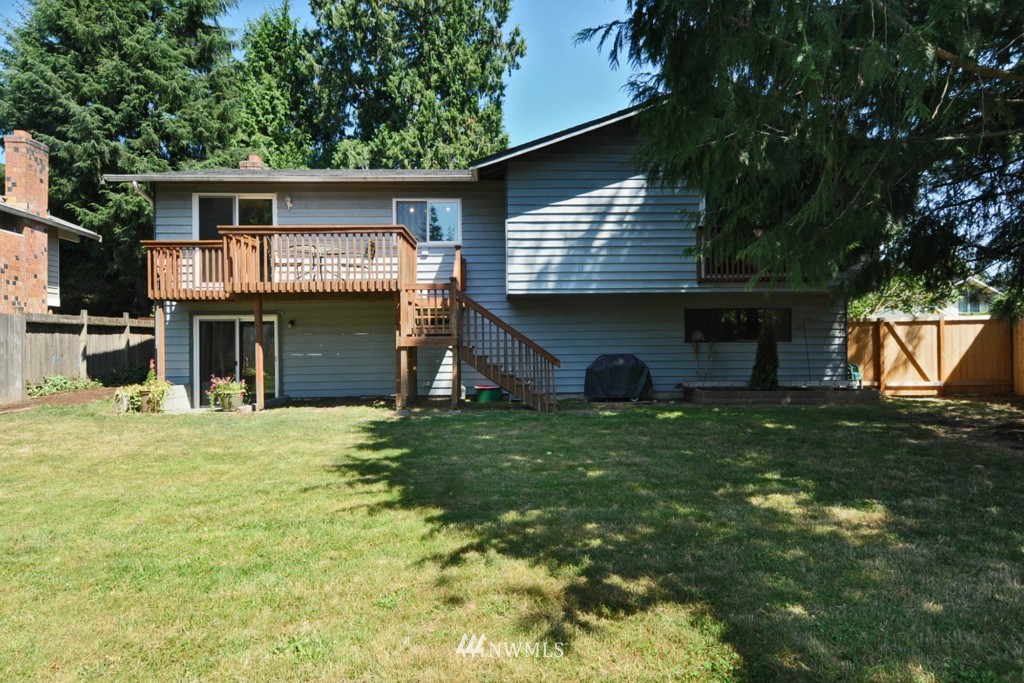 2722 166th Street Southeast Bothell, WA 98012 - Photo 8 of 18