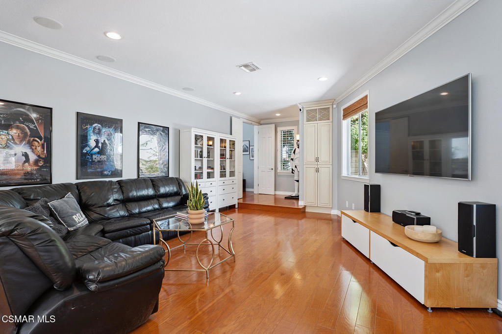 206 Shady Hills Court Simi Valley, CA 93065 - Photo 23 of 84 a living room with furniture and a flat screen tv