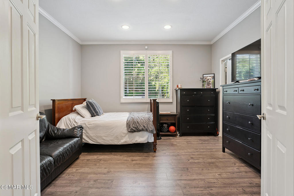 206 Shady Hills Court Simi Valley, CA 93065 - Photo 27 of 84 a living room with furniture and a closet