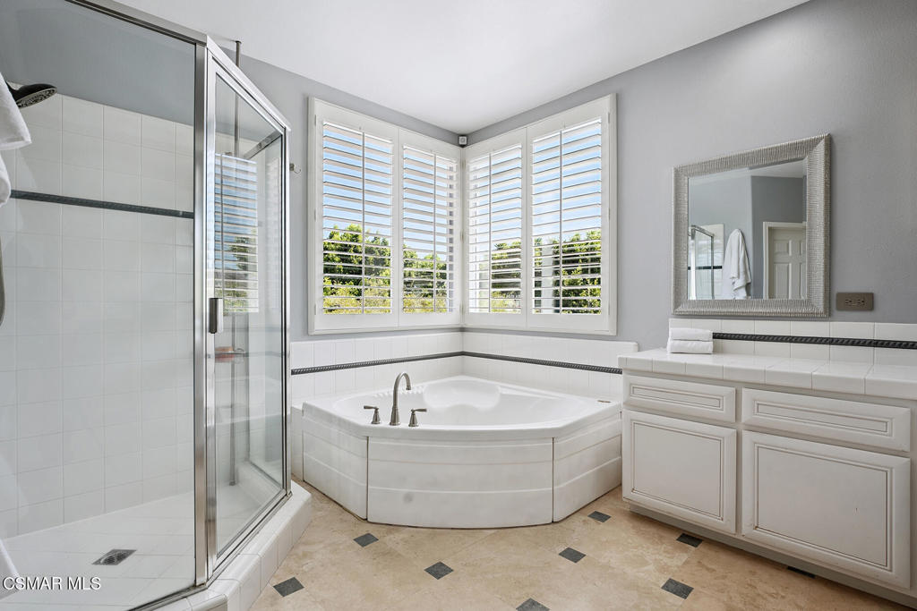 206 Shady Hills Court Simi Valley, CA 93065 - Photo 38 of 84