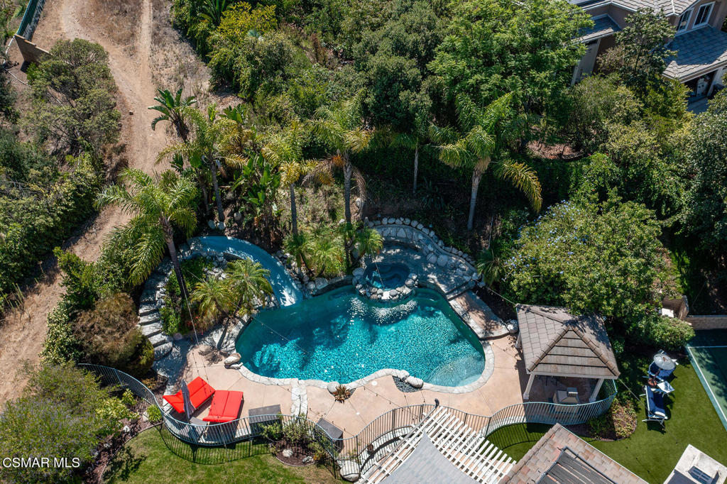 206 Shady Hills Court Simi Valley, CA 93065 - Photo 45 of 84