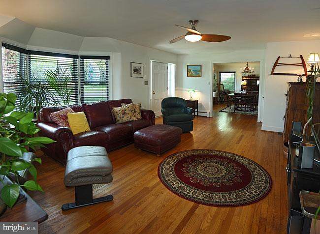 801 Hillaire Road Lancaster, PA 17601 - Photo 15 of 24 Gallery Image 15