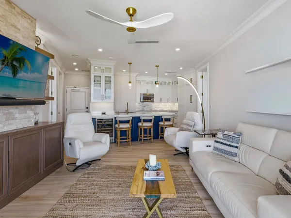 $1,099,000 | 58 North Collier Boulevard, Unit 2201, Marco Island, FL 34145