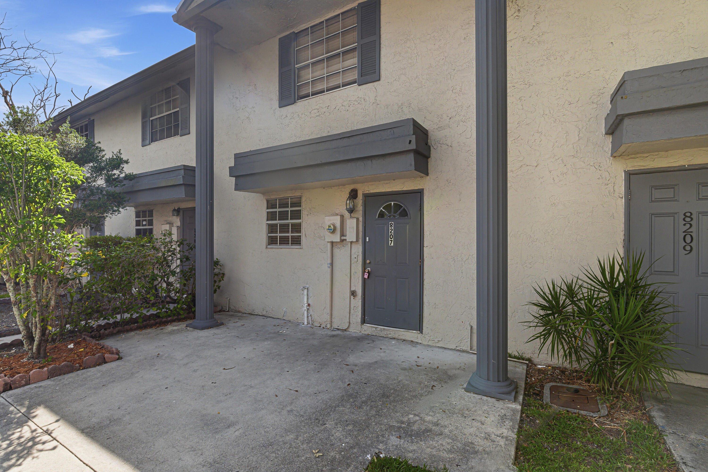 8207 Fairway Road, Unit 8207 Sunrise, FL 33351 - Photo 4 of 34 Front Home-C