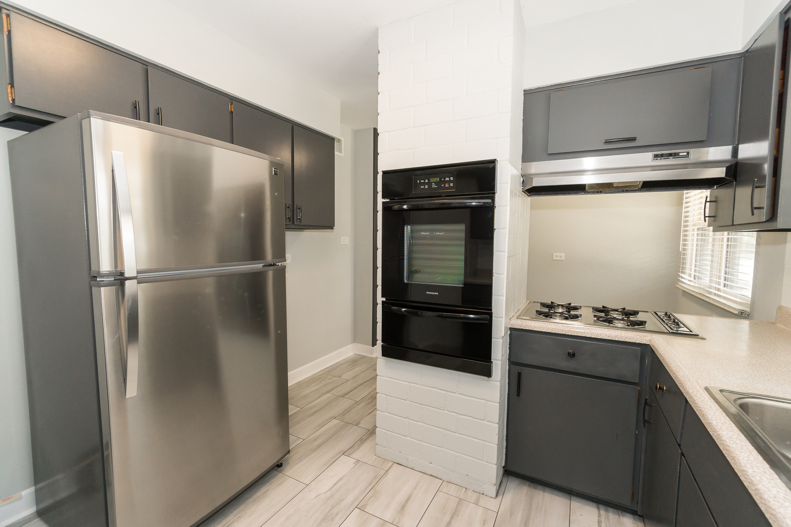 350 Home Avenue Itasca, IL 60143 - Photo 8 of 21