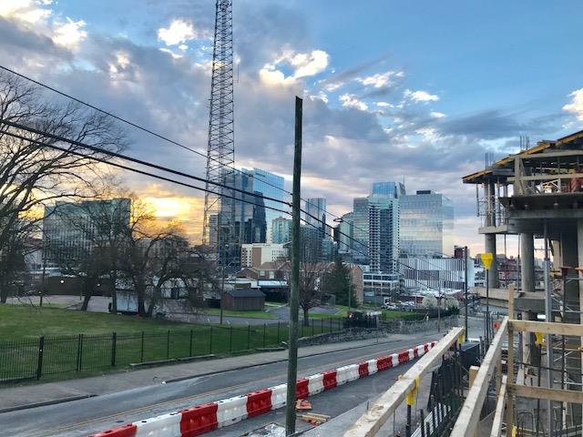 20 Rutledge Street, Unit 405 Nashville, TN 37210 - Photo 5 of 23 City Lights’ central location gives residents an advantage when it comes to commuting