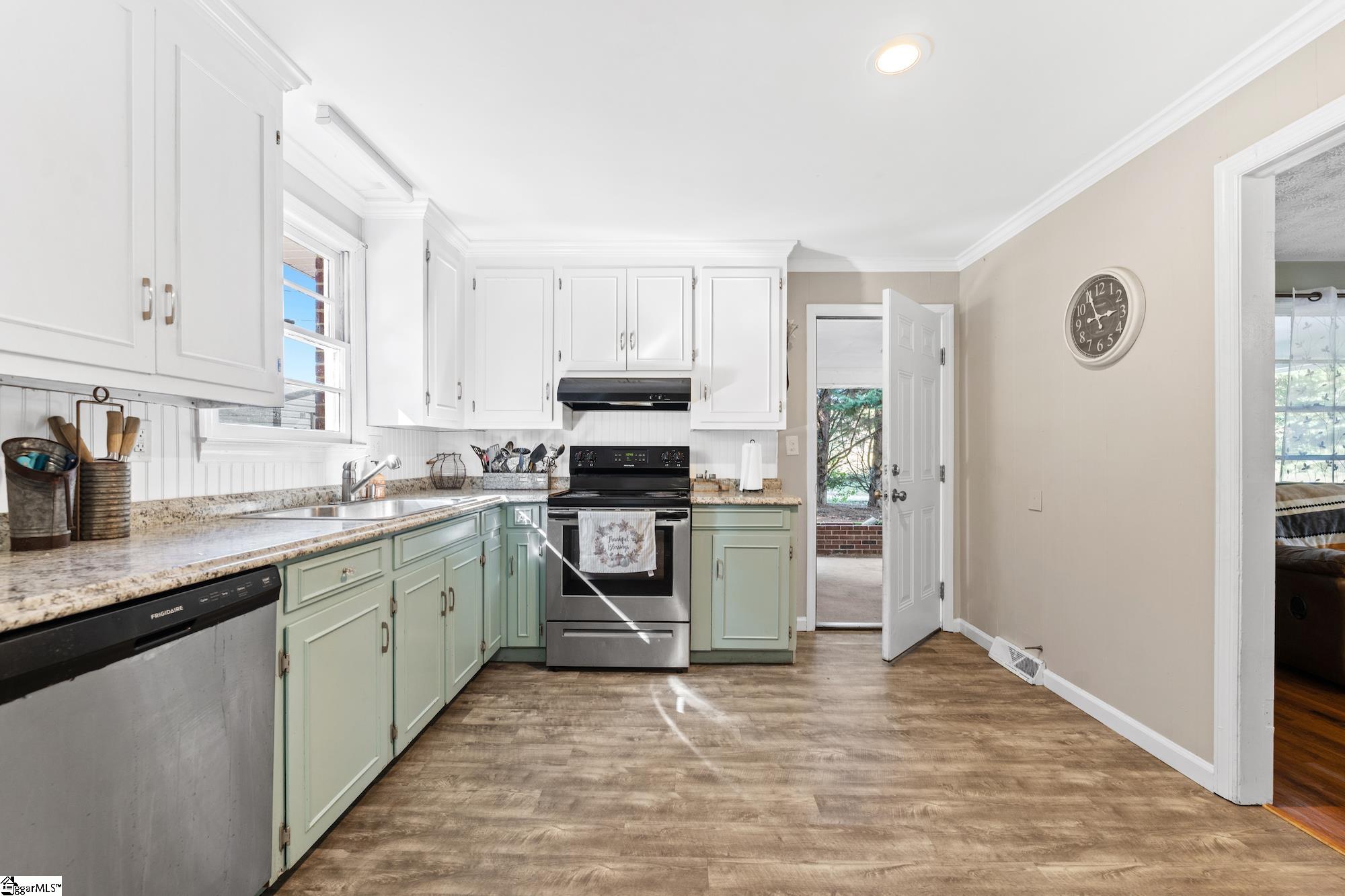 530 Rogers Road Pelzer, SC 29669 - Photo 9 of 26