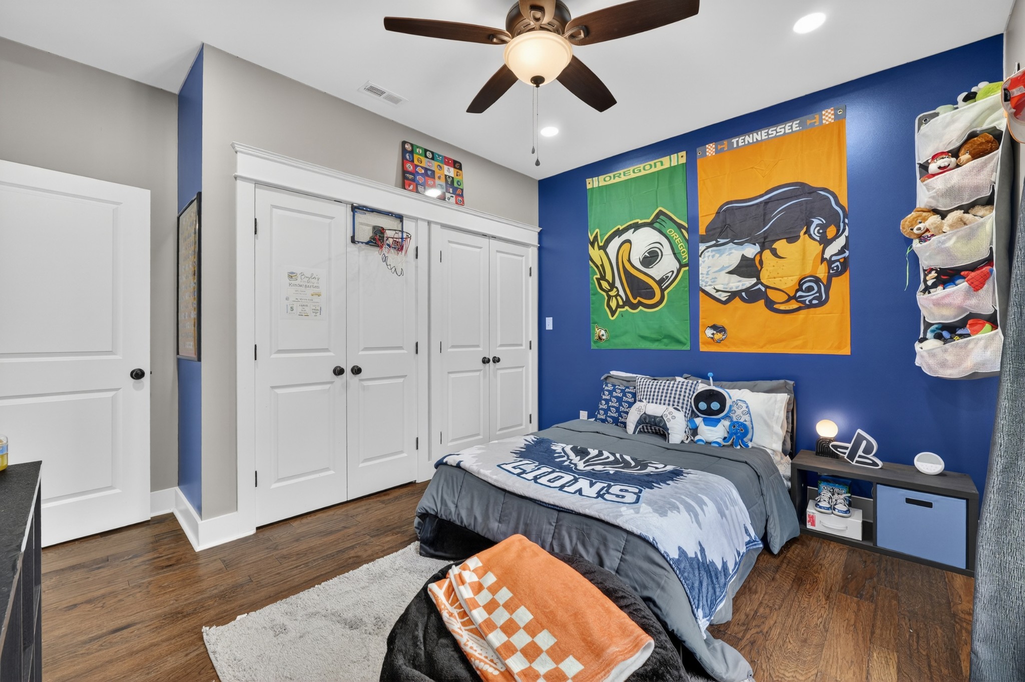 39 Boning Road Fayetteville, TN 37334 - Photo 31 of 43 a bedroom with a bed and a painting on the wall