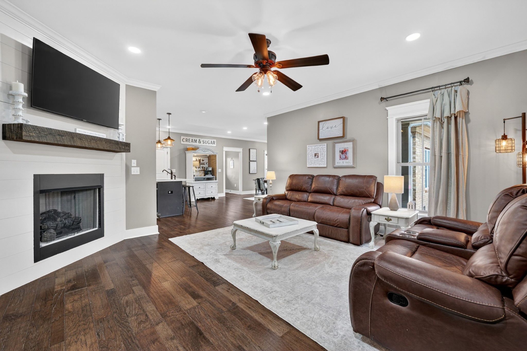 39 Boning Road Fayetteville, TN 37334 - Photo 9 of 43 a living room with furniture and a fireplace