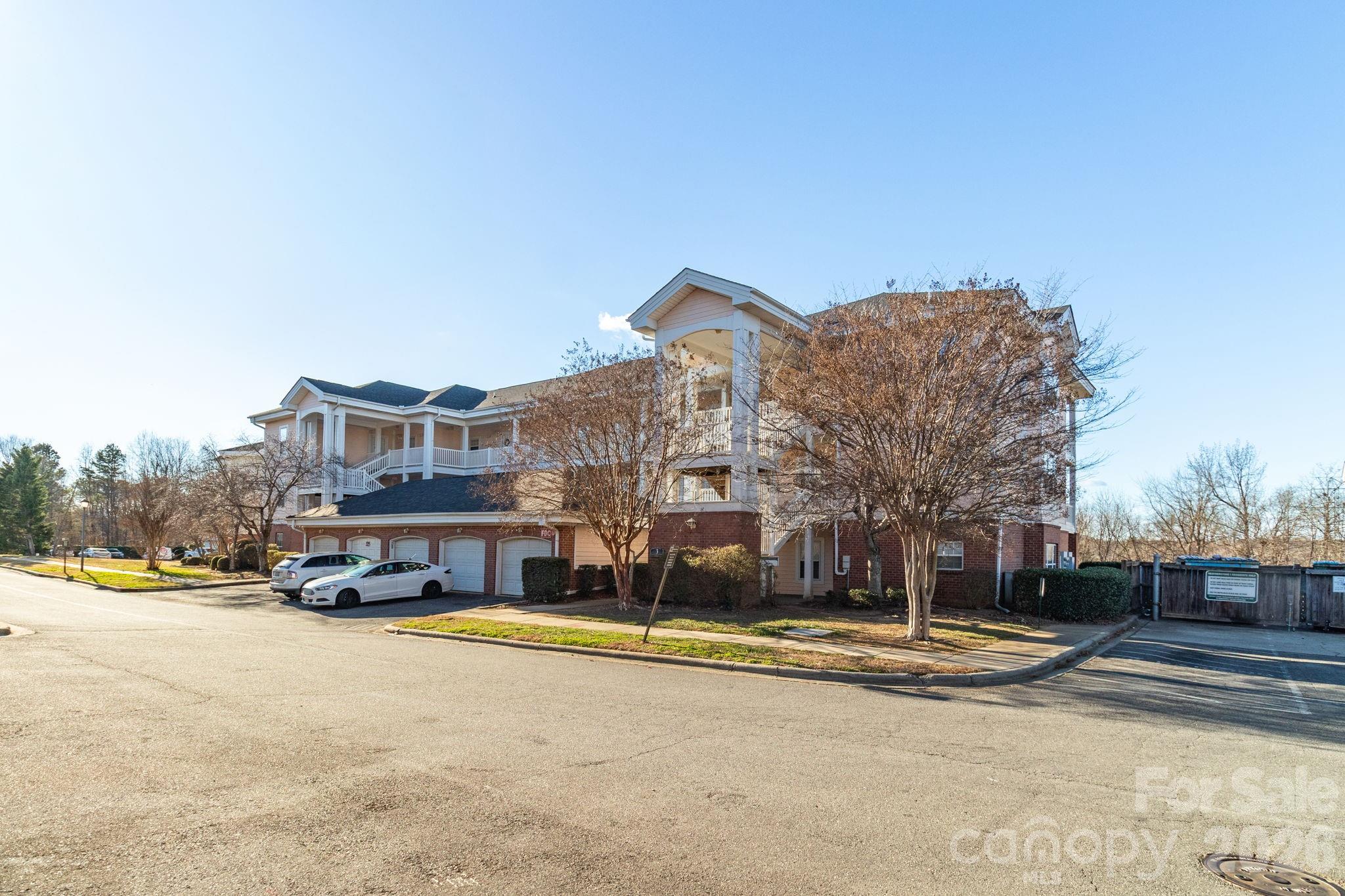 9047 Meadow Vista Road, Unit 104 Charlotte, NC 28213 - Photo 18 of 34
