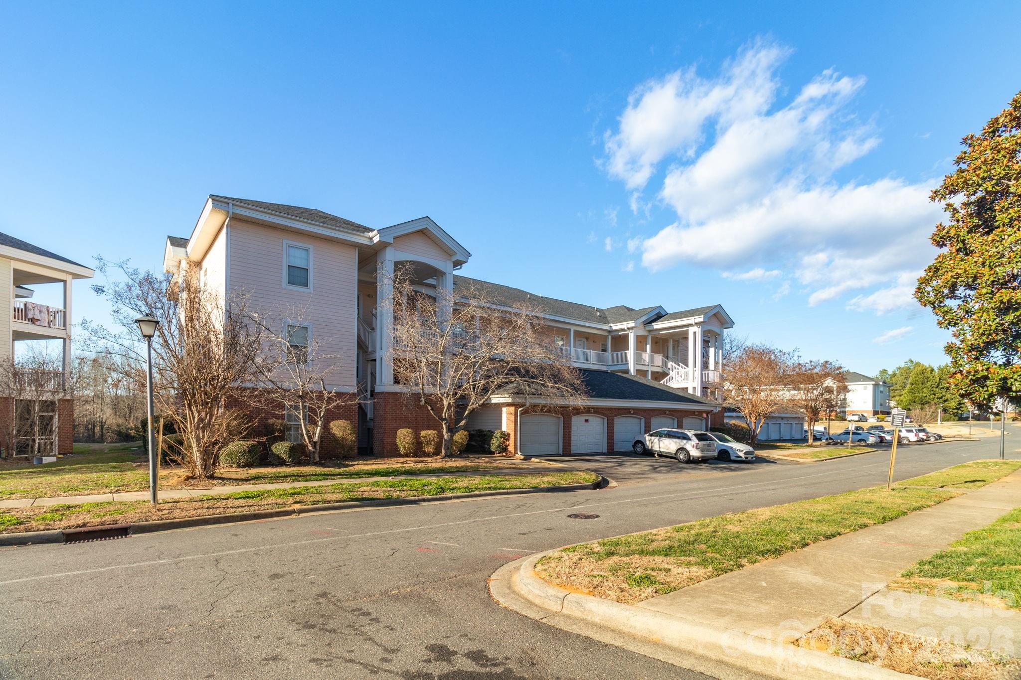 9047 Meadow Vista Road, Unit 104 Charlotte, NC 28213 - Photo 19 of 34