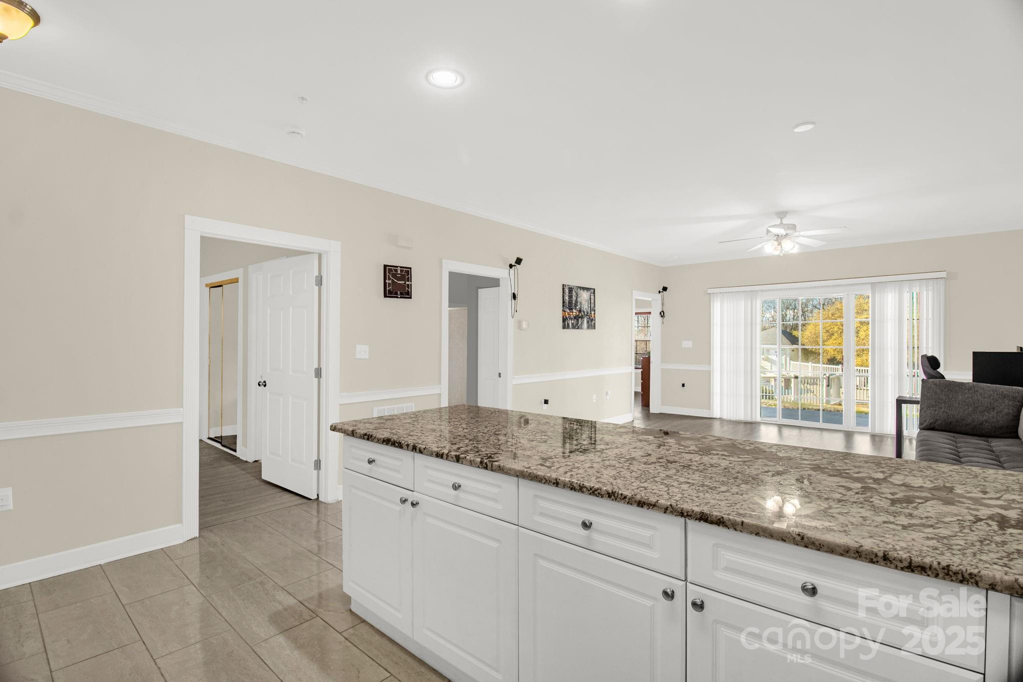 9047 Meadow Vista Road, Unit 104 Charlotte, NC 28213 - Photo 2 of 37