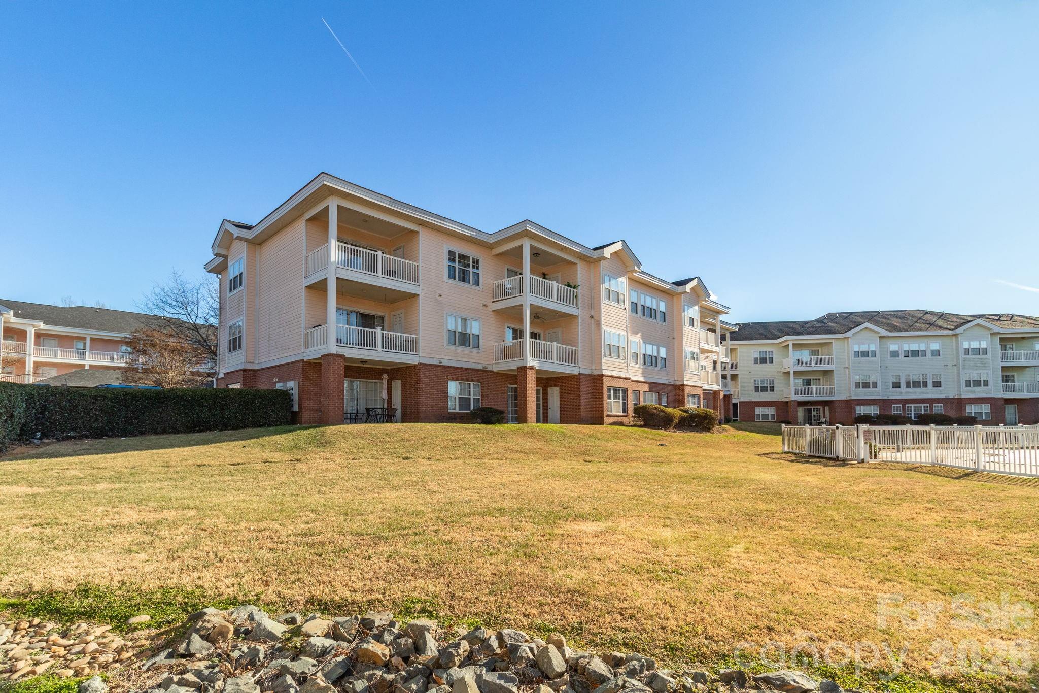 9047 Meadow Vista Road, Unit 104 Charlotte, NC 28213 - Photo 23 of 34