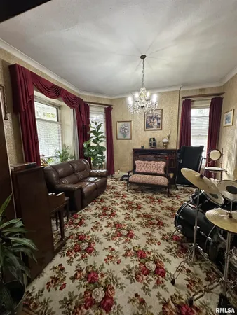 $135,000 | 429 East Frye Avenue, Peoria, IL 61603