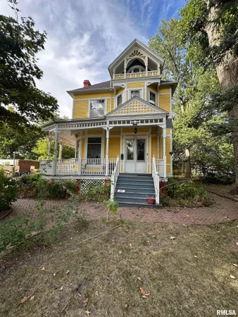 $135,000 | 429 East Frye Avenue, Peoria, IL 61603