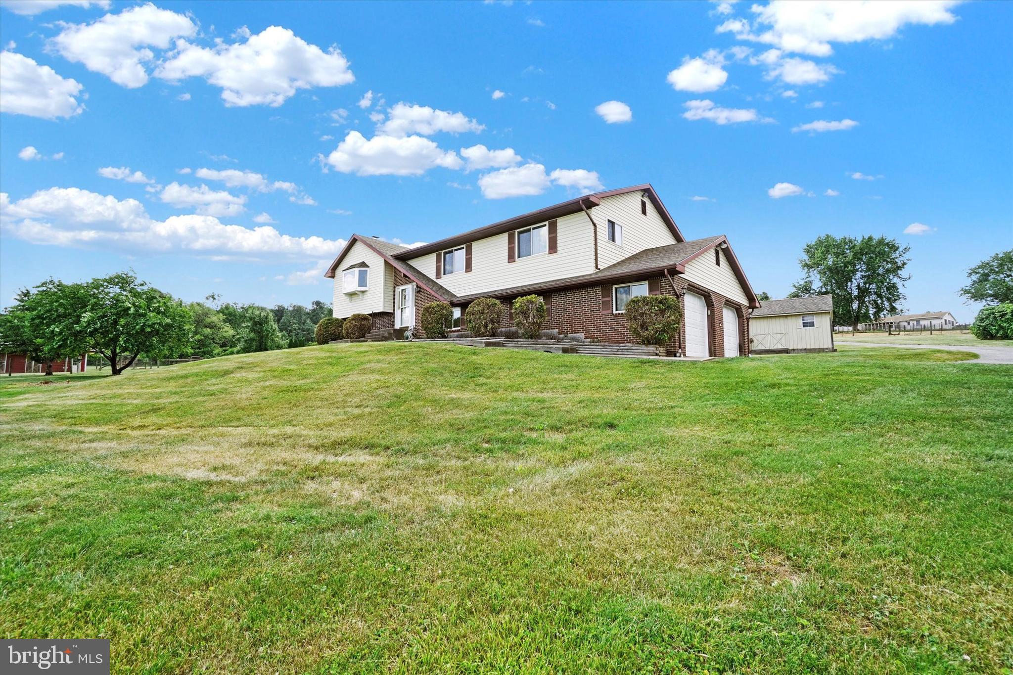 8076 Hickory Road Stewartstown, PA 17363 - Photo 3 of 55 Gallery Image 3