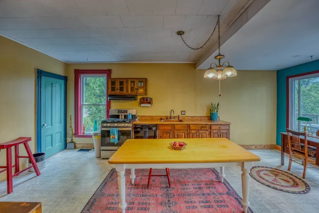 $479,000 | 34 Union Street, Littleton, NH 03561