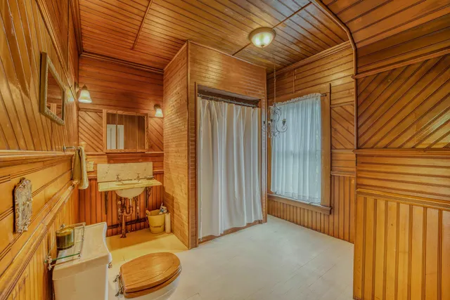 $479,000 | 34 Union Street, Littleton, NH 03561