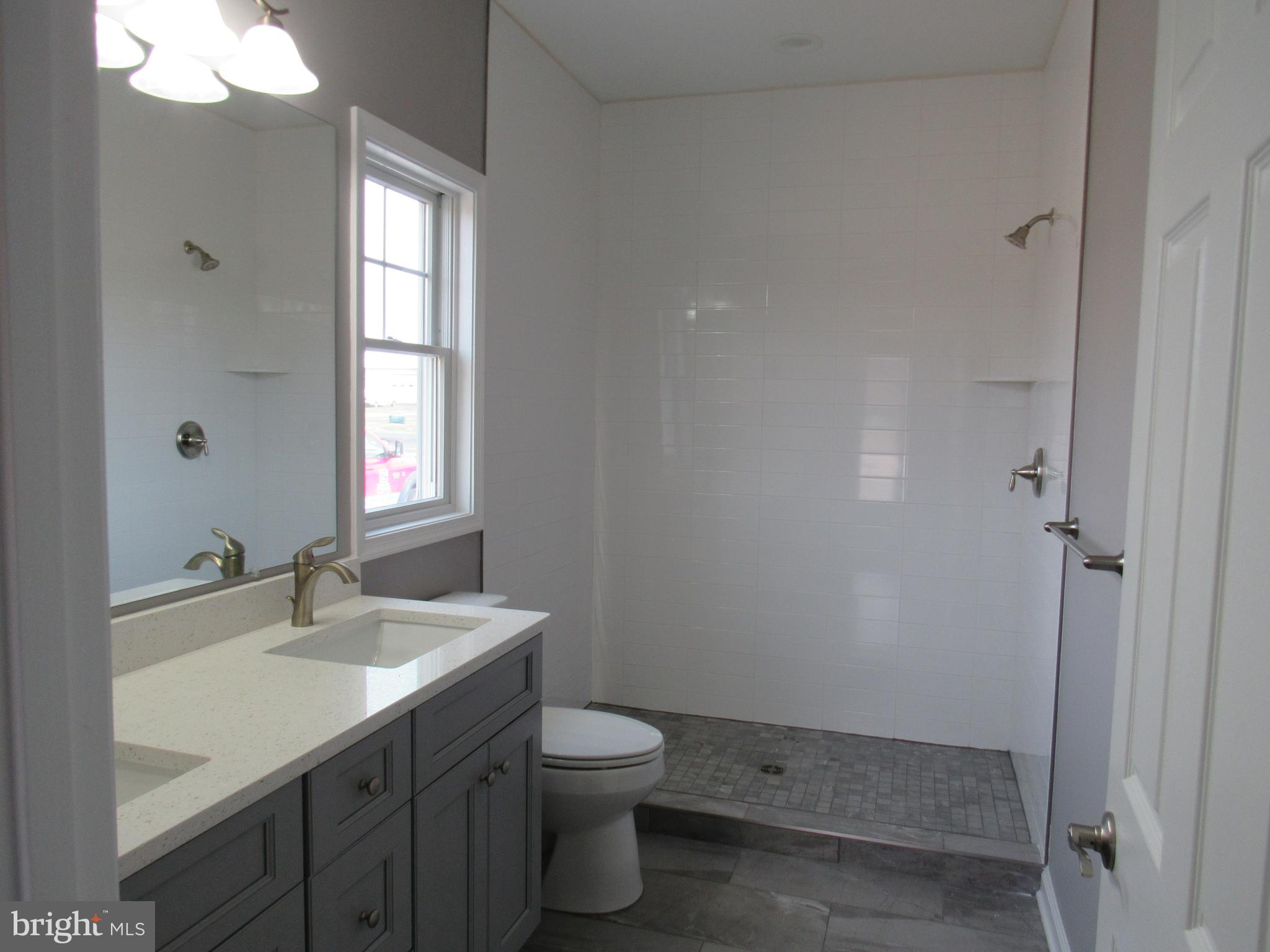 26158 Prettyman Road Georgetown, DE 19947 - Photo 23 of 27 Owners Suite Bathroom