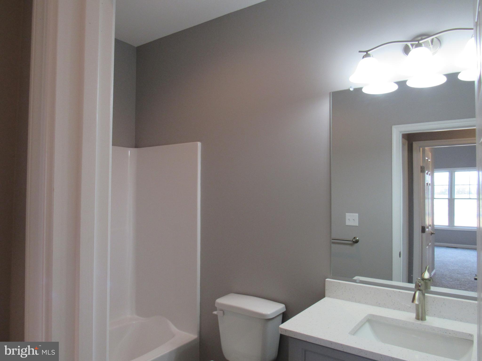 26158 Prettyman Road Georgetown, DE 19947 - Photo 10 of 27 Full Bathroom 2