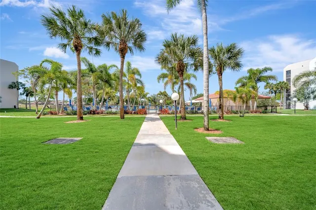 $285,000 | 3521 Environ Boulevard, Unit B410, Lauderhill, FL 33319