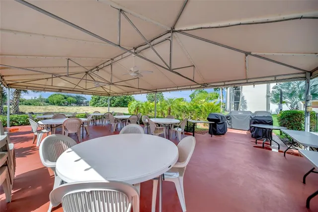 $285,000 | 3521 Environ Boulevard, Unit B410, Lauderhill, FL 33319