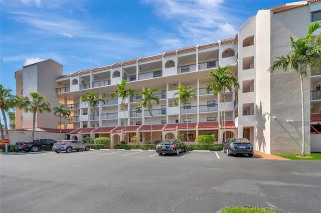 $285,000 | 3521 Environ Boulevard, Unit B410, Lauderhill, FL 33319