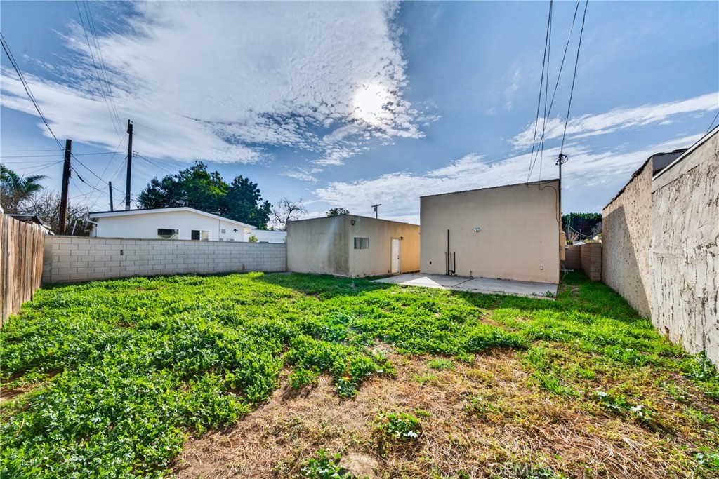 1905 East Palmer Street Compton, CA 90221 - Photo 30 of 32