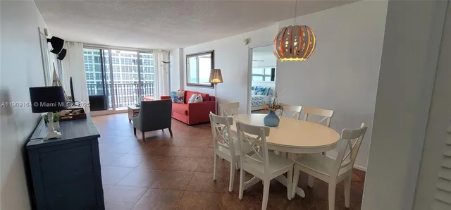 $3,200 | 531 North Ocean Boulevard, Unit 1508, Pompano Beach, FL 33062