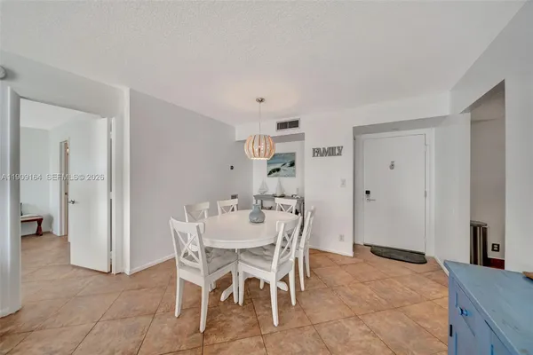 $2,900 | 531 North Ocean Boulevard, Unit 1508, Pompano Beach, FL 33062