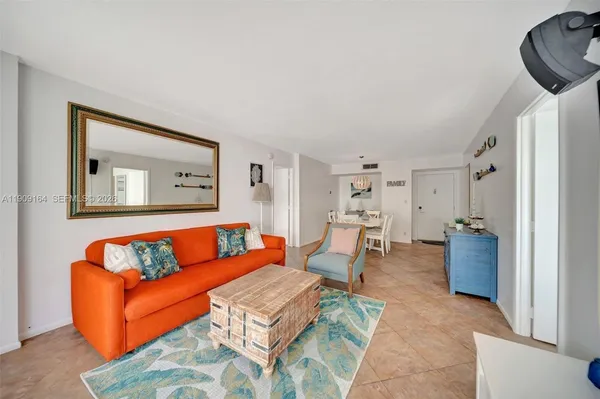 $2,900 | 531 North Ocean Boulevard, Unit 1508, Pompano Beach, FL 33062