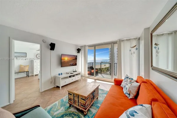 $2,900 | 531 North Ocean Boulevard, Unit 1508, Pompano Beach, FL 33062