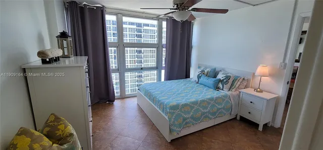 $3,200 | 531 North Ocean Boulevard, Unit 1508, Pompano Beach, FL 33062