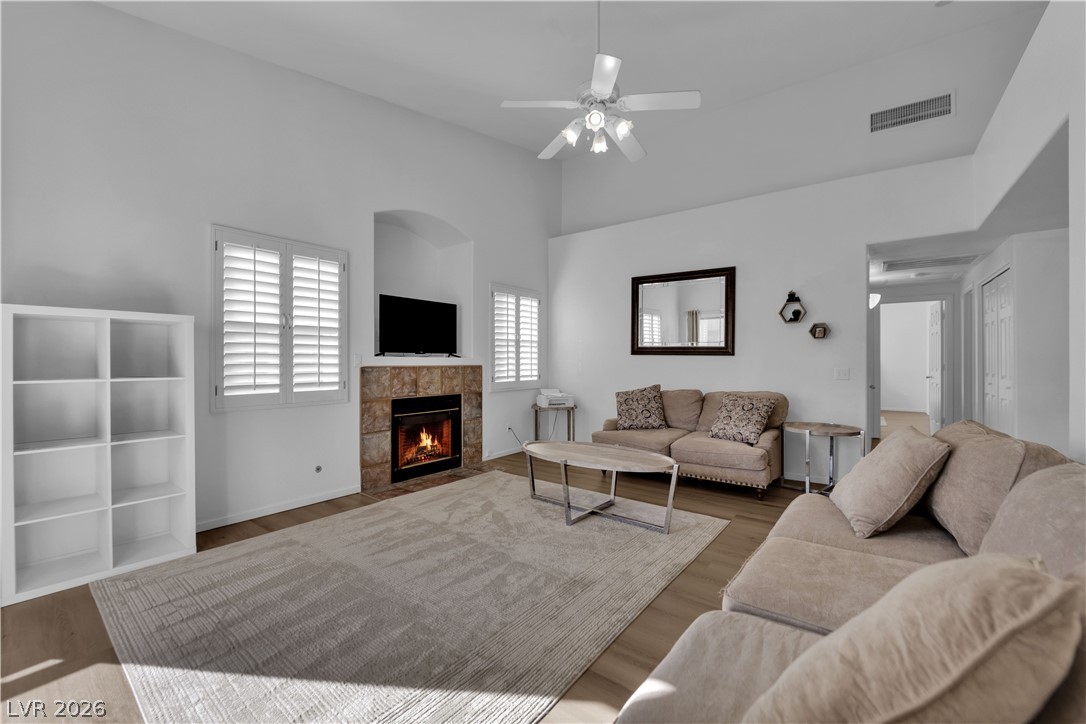 2001 Turquoise Ridge Street, Unit 202 Las Vegas, NV 89117 - Photo 7 of 37 Gallery Image 7