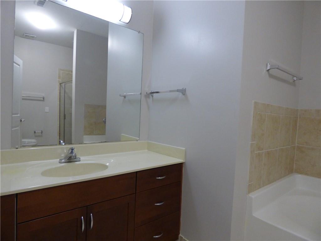 870 Mayson Turner Road Northwest, Unit 1238 Atlanta, GA 30314 - Photo 14 of 43