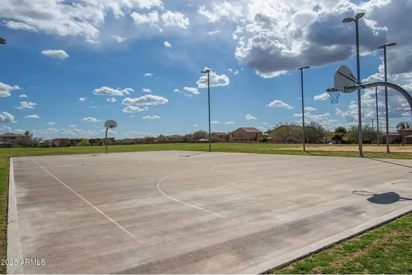 $2,250 | 34905 North 30th Drive, Phoenix, AZ 85086