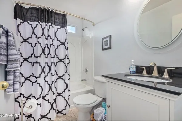 $2,250 | 34905 North 30th Drive, Phoenix, AZ 85086
