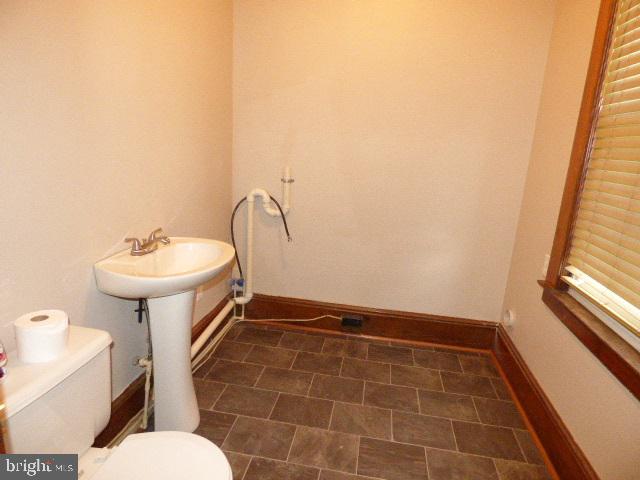 893 Delta Road Red Lion, PA 17356 - Photo 6 of 18